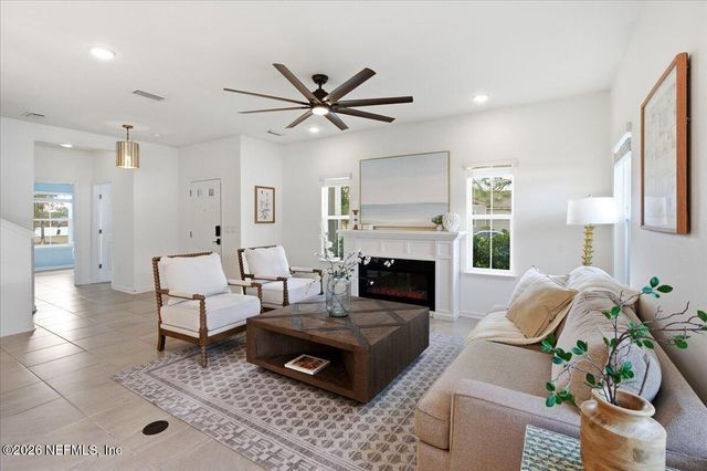 553 NARROWLEAF Drive, St. Johns, FL 32259