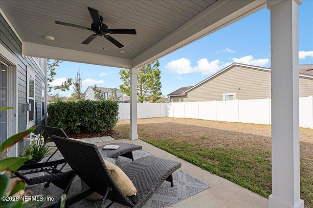 553 NARROWLEAF Drive, St. Johns, FL 32259