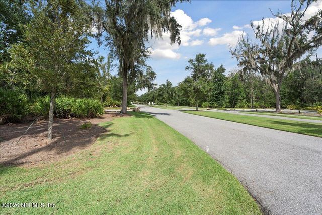 553 NARROWLEAF Drive, St. Johns, FL 32259