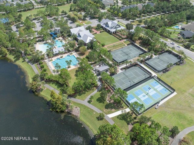 553 NARROWLEAF Drive, St. Johns, FL 32259