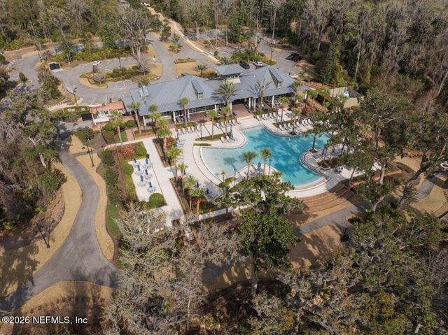 553 NARROWLEAF Drive, St. Johns, FL 32259