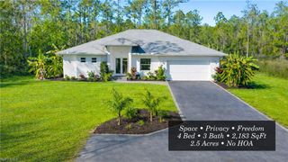 569 Desoto BLVD S, Naples, FL 34117