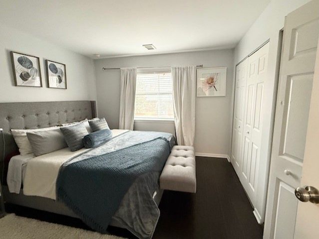 9430 Bay Colony Drive 2N, Des Plaines, IL 60016