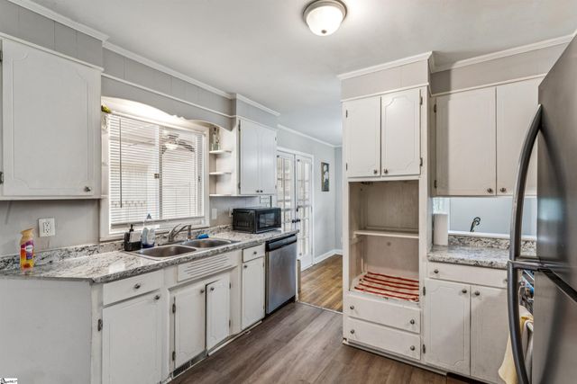 225 Cart Drive, Spartanburg, SC 29307