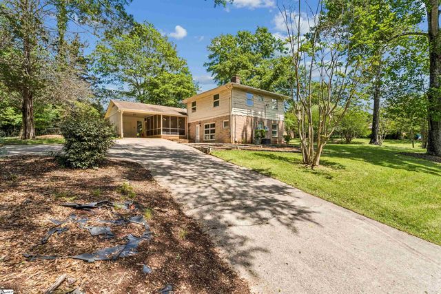 225 Cart Drive, Spartanburg, SC 29307