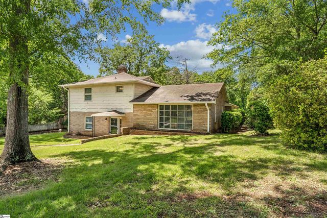 225 Cart Drive, Spartanburg, SC 29307