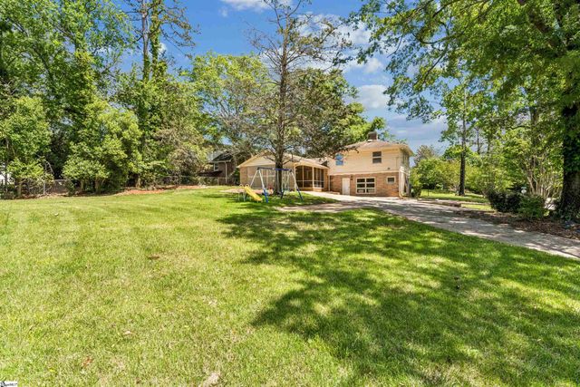 225 Cart Drive, Spartanburg, SC 29307