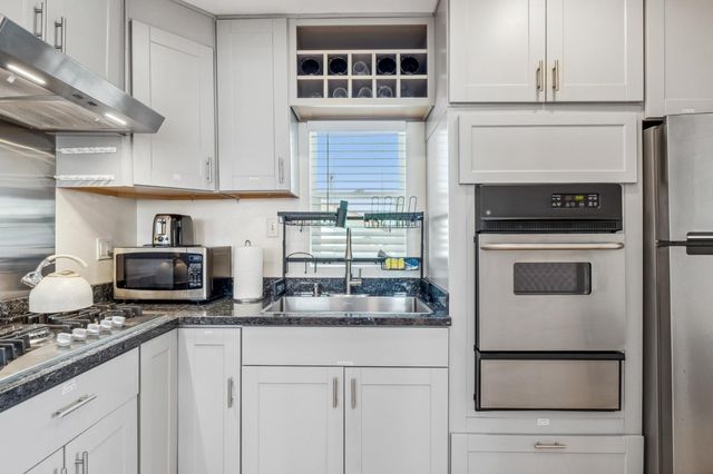 2443-2445 24th Avenue, Oakland, CA 94601