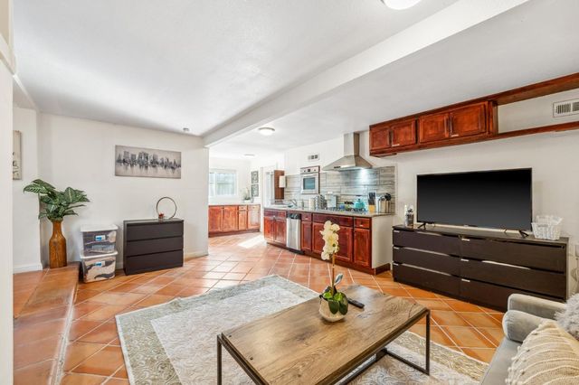 2443-2445 24th Avenue, Oakland, CA 94601