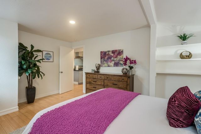 2443-2445 24th Avenue, Oakland, CA 94601