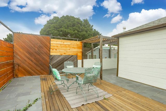 2443-2445 24th Avenue, Oakland, CA 94601