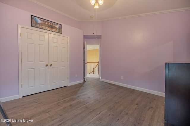 10501 Providence Dr, Louisville, KY 40291