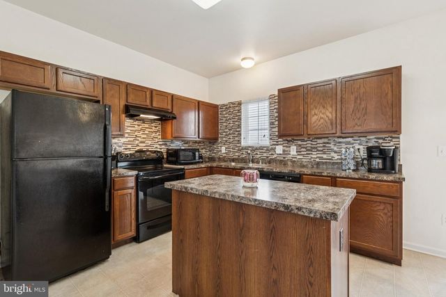 4857 OLYMPIA PL, Waldorf, MD 20602