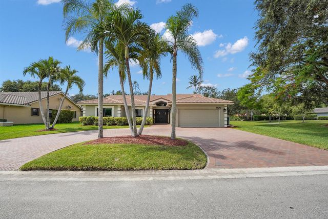 8670 NW 56th Street, Coral Springs, FL 33067