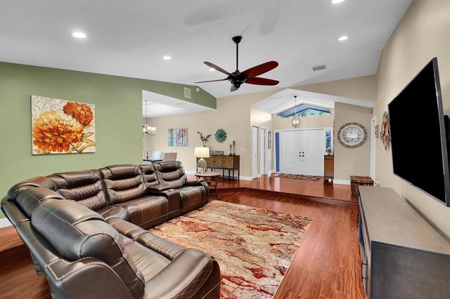 8670 NW 56th Street, Coral Springs, FL 33067