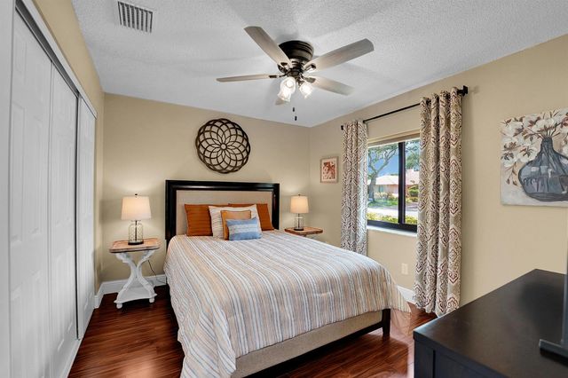 8670 NW 56th Street, Coral Springs, FL 33067