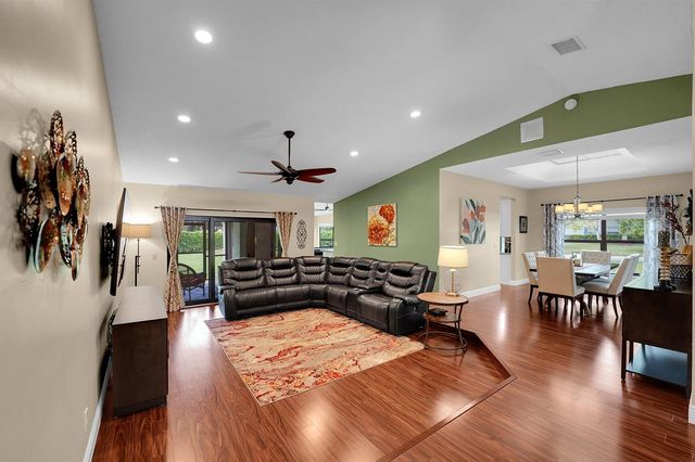 8670 NW 56th Street, Coral Springs, FL 33067