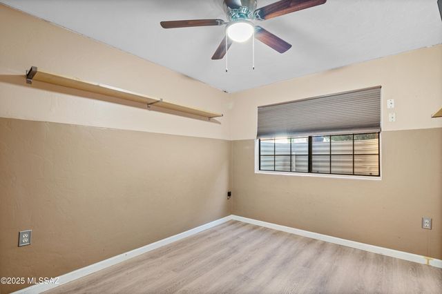 12831 N Meadview Way, Oro Valley, AZ 85755