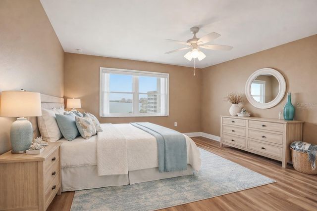 5108 BRITTANY DRIVE S 1006, St Petersburg, FL 33715