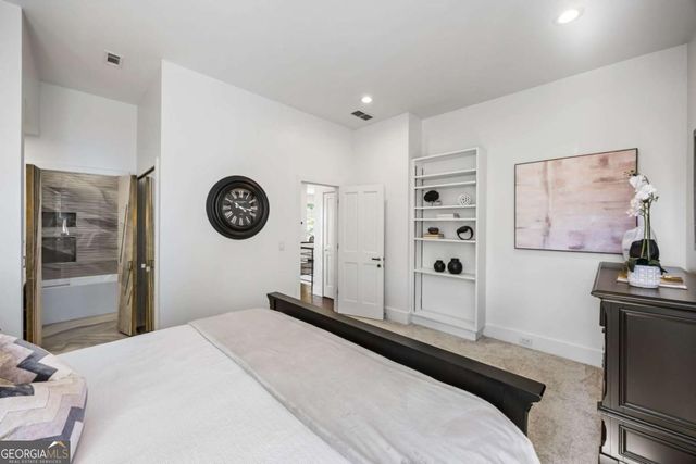 35 Robin Hood Road NE, Atlanta, GA 30309