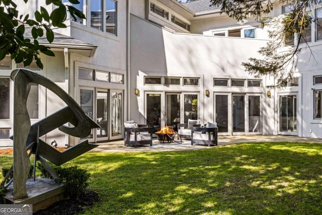 35 Robin Hood Road NE, Atlanta, GA 30309