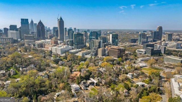 35 Robin Hood Road NE, Atlanta, GA 30309