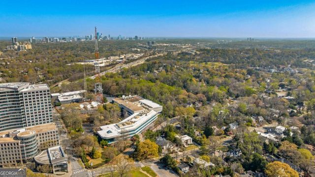 35 Robin Hood Road NE, Atlanta, GA 30309