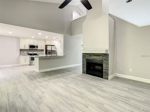 6708 YARDLEY WAY, Tampa, FL 33647