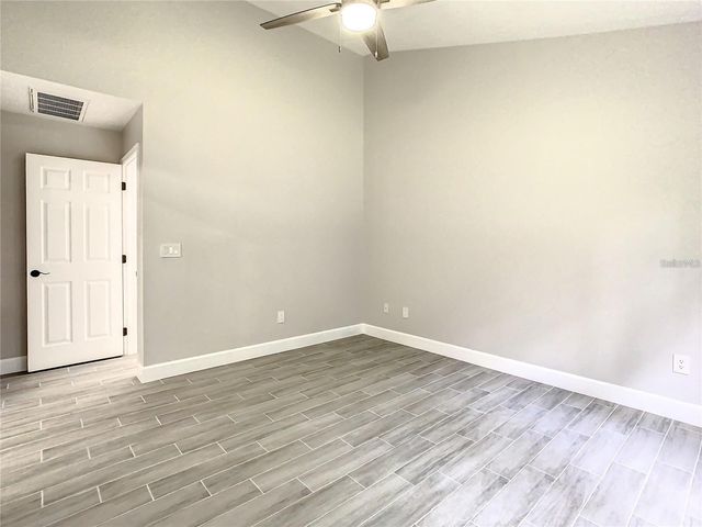 6708 YARDLEY WAY, Tampa, FL 33647