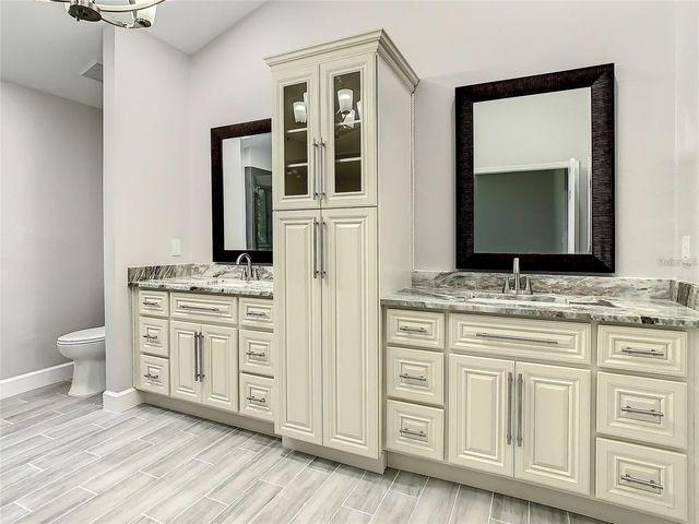 6708 YARDLEY WAY, Tampa, FL 33647