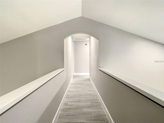 6708 YARDLEY WAY, Tampa, FL 33647