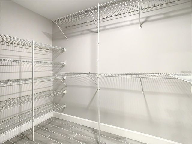 6708 YARDLEY WAY, Tampa, FL 33647