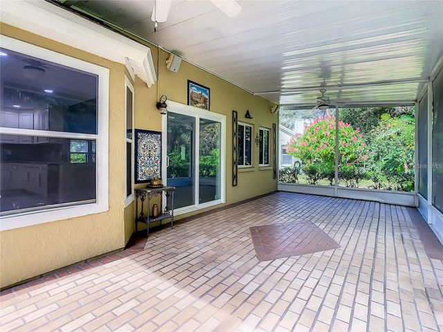 6708 YARDLEY WAY, Tampa, FL 33647