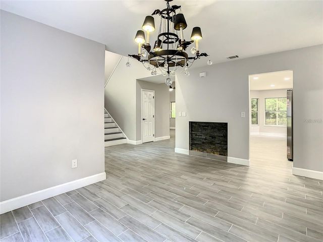 6708 YARDLEY WAY, Tampa, FL 33647