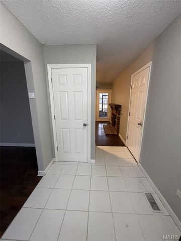 11 Atwater Drive, St Peters, MO 63376