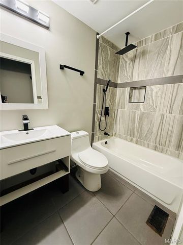 11 Atwater Drive, St Peters, MO 63376