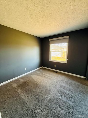 11 Atwater Drive, St Peters, MO 63376