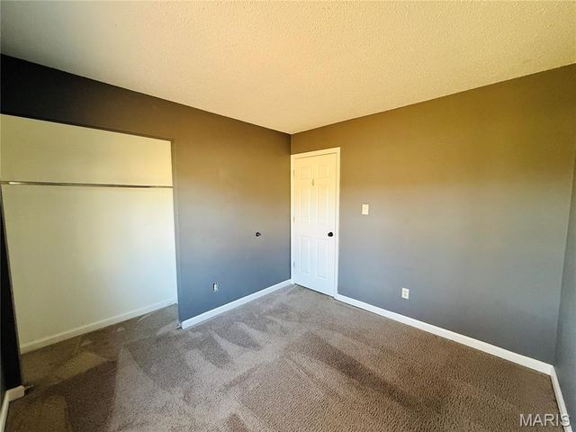 11 Atwater Drive, St Peters, MO 63376