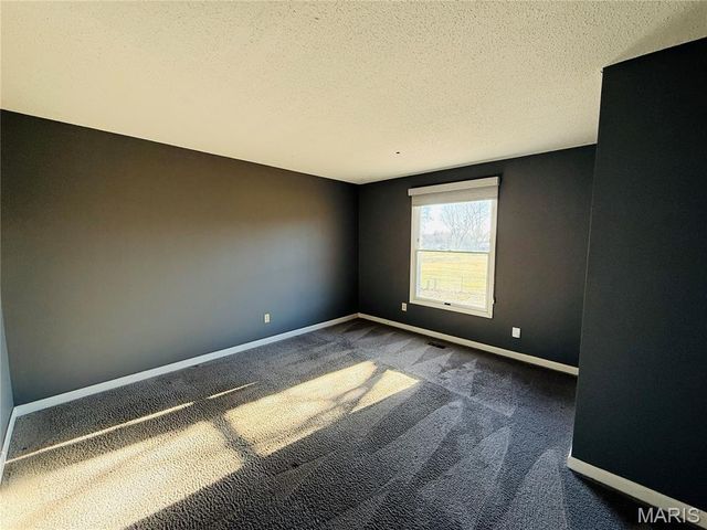 11 Atwater Drive, St Peters, MO 63376