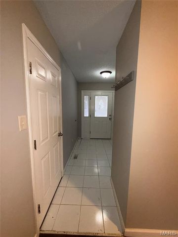 11 Atwater Drive, St Peters, MO 63376