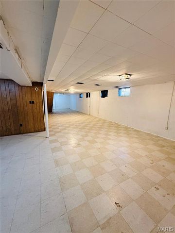 11 Atwater Drive, St Peters, MO 63376