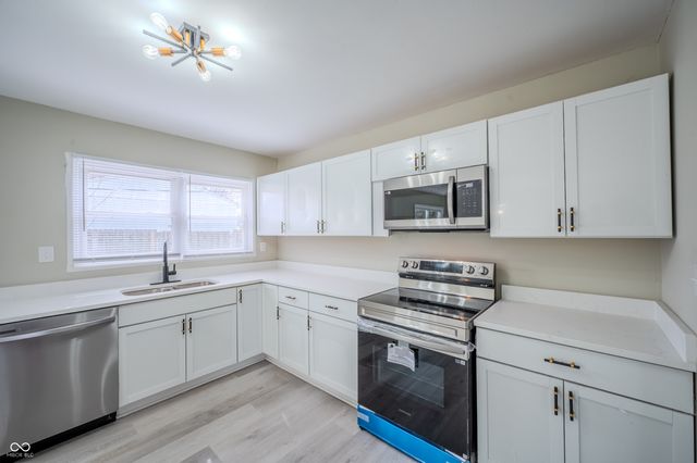 3647 Breen Drive, Indianapolis, IN 46235