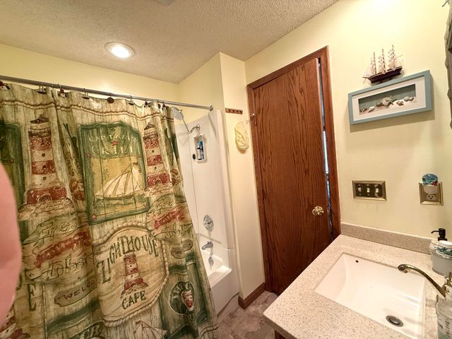 56701 E 310 Road 733, Afton, OK 74331