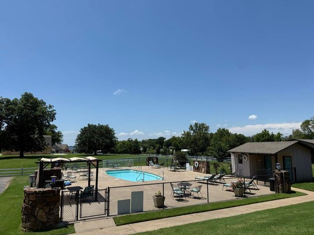 56701 E 310 Road 733, Afton, OK 74331