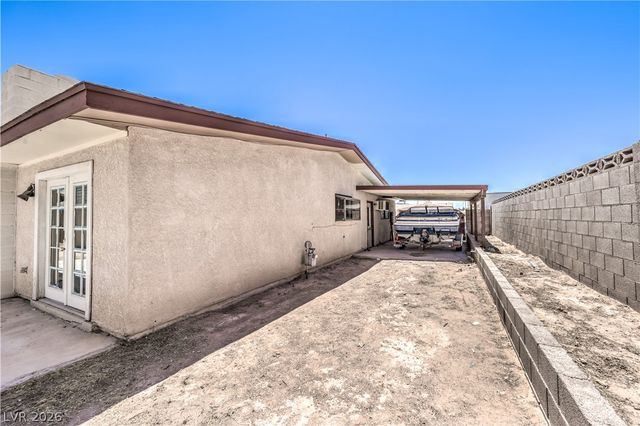 4462 Newton Drive, Las Vegas, NV 89121