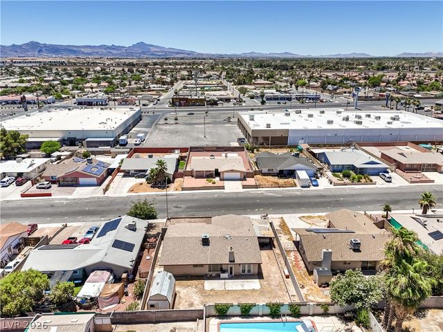 4462 Newton Drive, Las Vegas, NV 89121