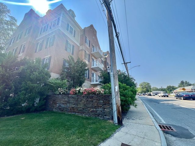 245 Cambridge 107, Burlington, MA 01803