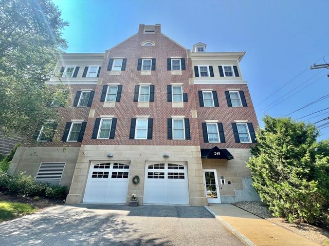 245 Cambridge 107, Burlington, MA 01803
