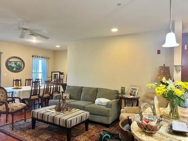 245 Cambridge 107, Burlington, MA 01803
