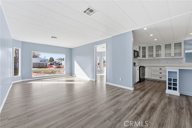 3157 E Avenue I F11, Lancaster, CA 93535